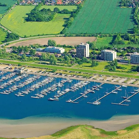 Apartamento Moderne Marina-wohnung Mit Meerblick Wendtorf