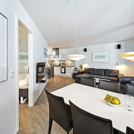 아파트 6 Personen In